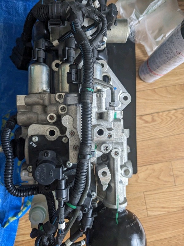 デュアロジックユニット交換 ～脱着編～（フィアット 500