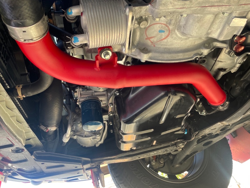 取付けました。TGS X-Fang アルミインタークーラーパイプ（三菱 デリカ