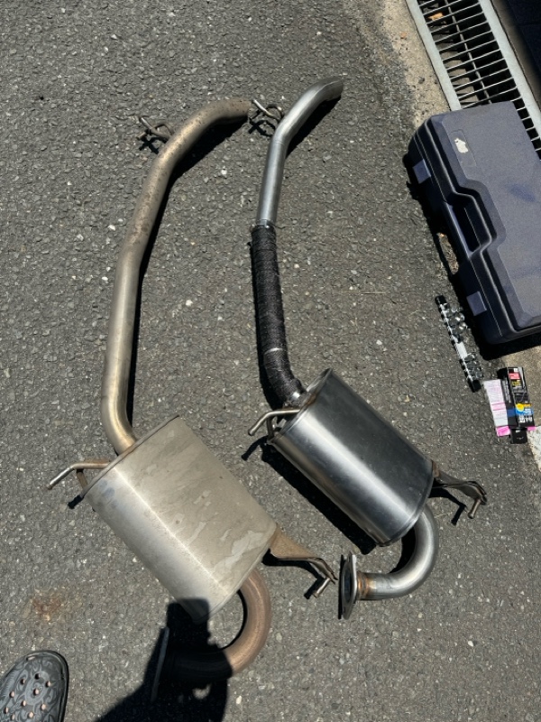 GRマフラー（トヨタ ヴォクシー・80系）by ZEON - みんカラ