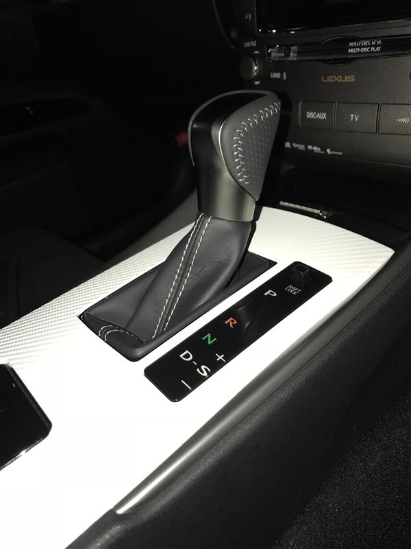 レクサス(純正) GS F SPORTS用シフトノブ+シフトブーツ のパーツ