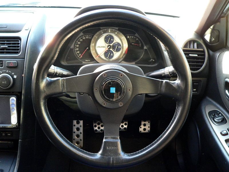 NARDI Gara GARA3 TYPE0 ブラックレザー＆ブラックスポーク のパーツ