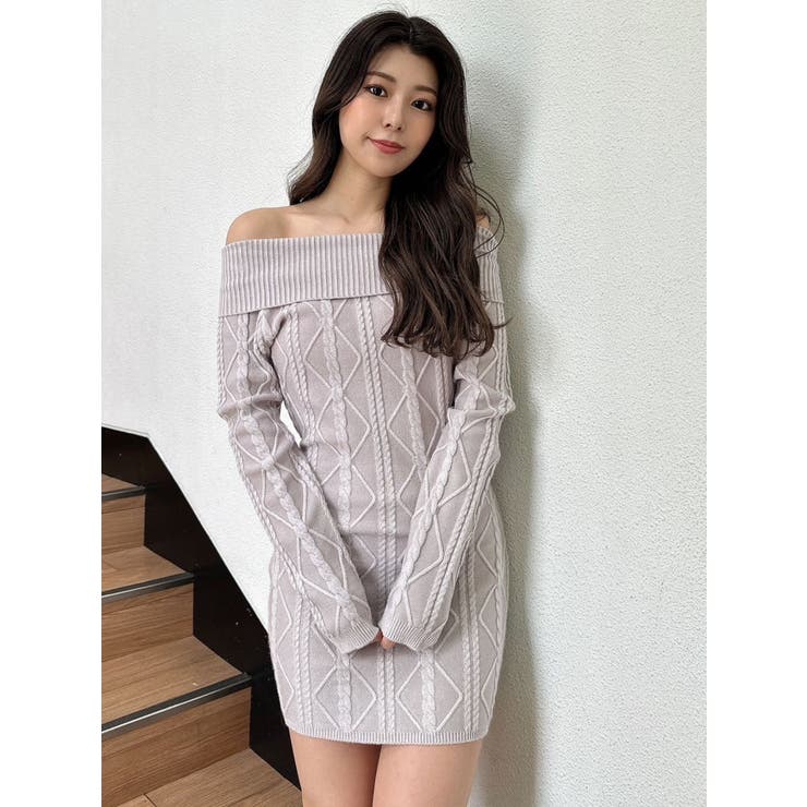 オフショルケーブルタイトニットワンピース[品番：MKSW0060401]｜GYDA