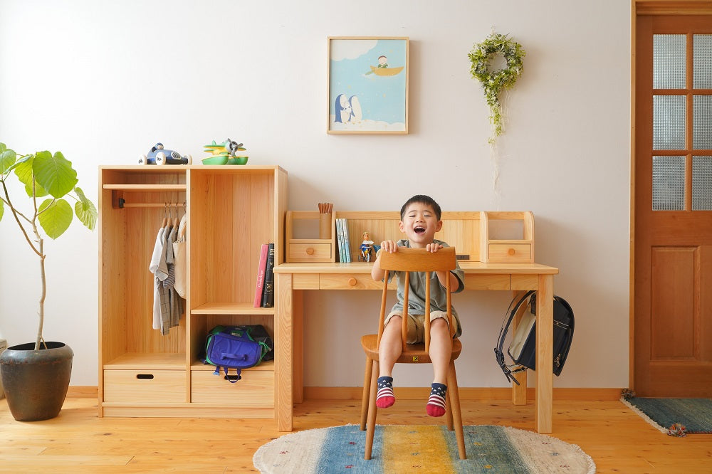 書斎にリビングにコンパクトな木のデスク 学習机【学習机SAKURA