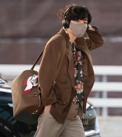 BTS V MUTE BOSTON BAG💜 - BTS ARMY GIFT SHOP