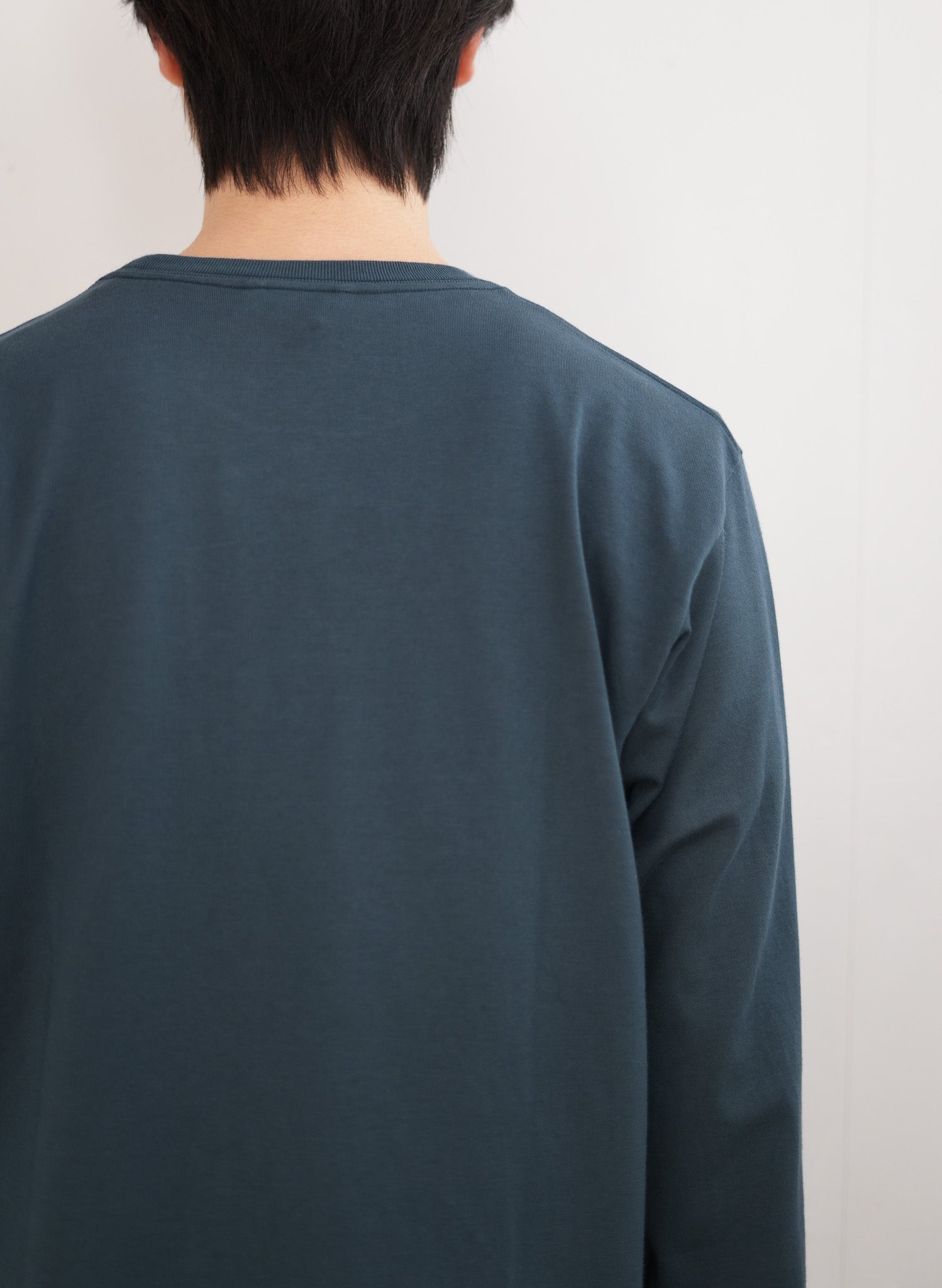 AURALEE LUSTER PLAITING L/S TEE – Chum!