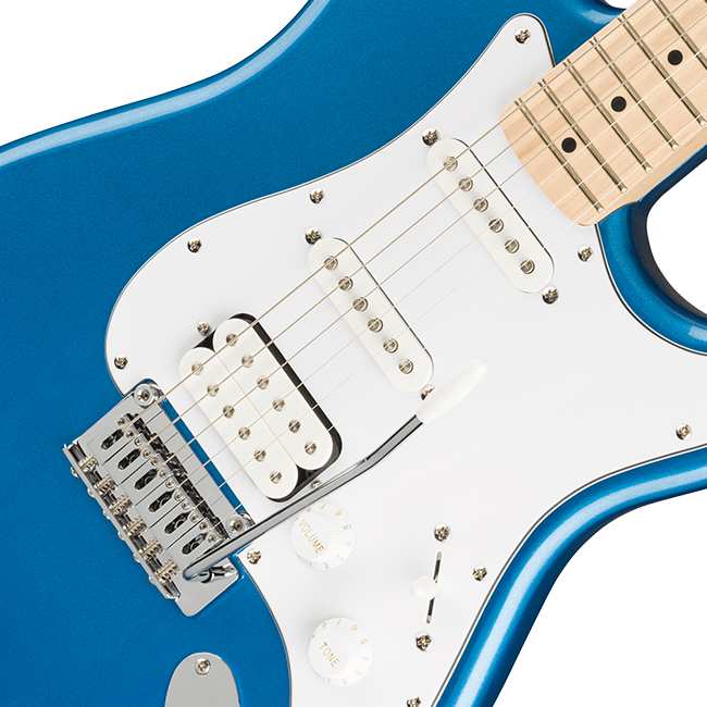 Squier Affinity Series Stratocaster HSS Pack with 15w Amp and