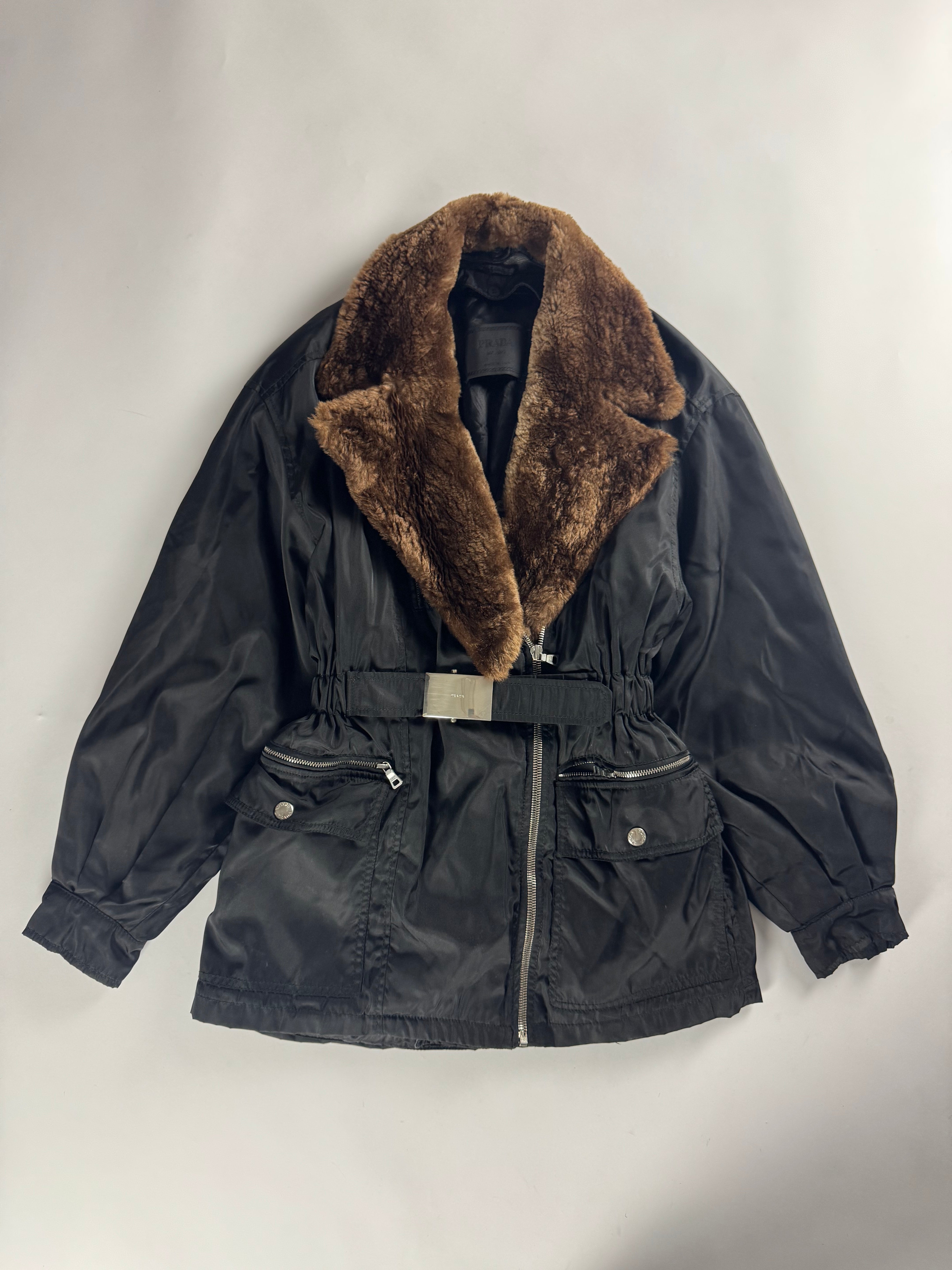 WEDEMPIECES - Prada Multi Pockets Fur Collar Belted Leather