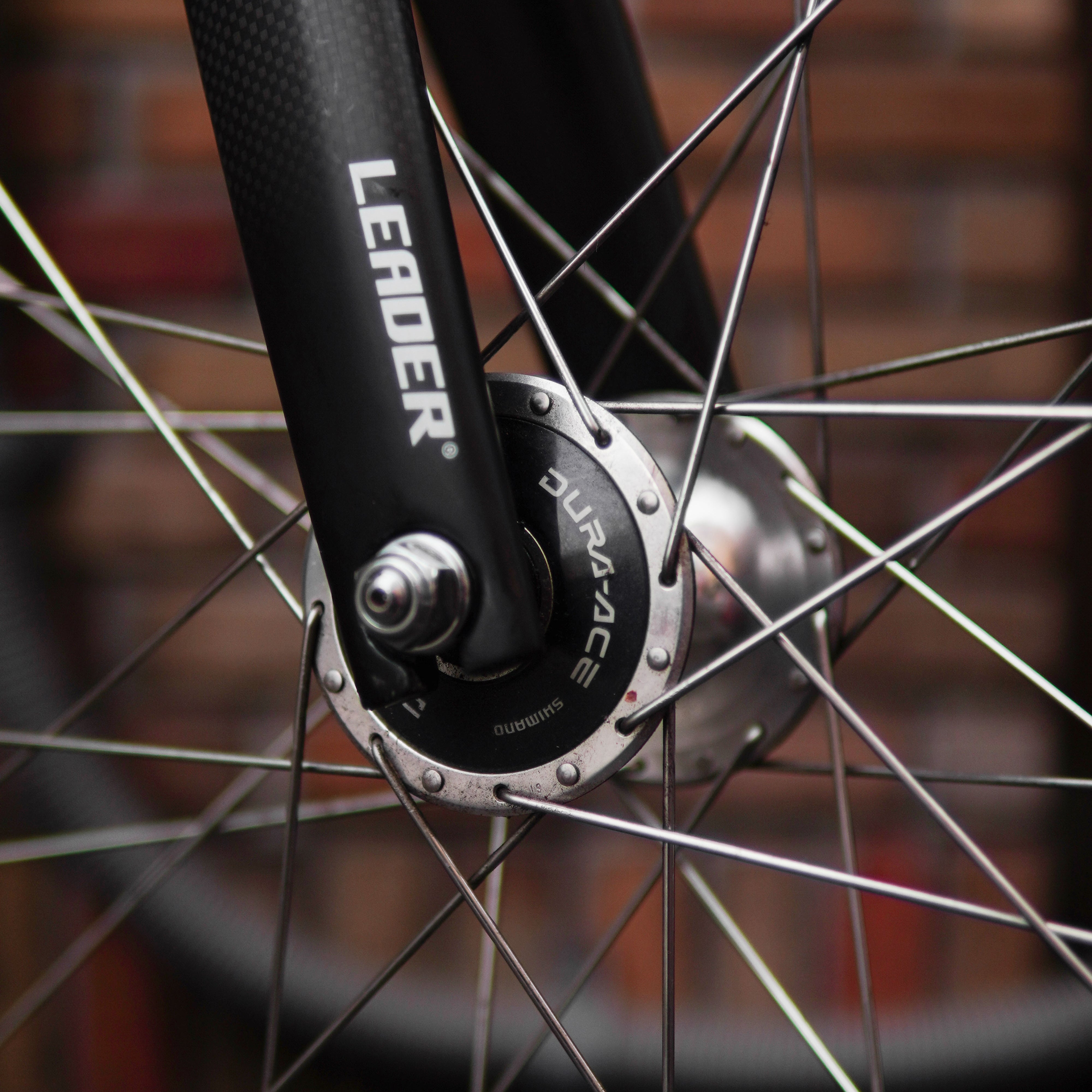 SHIMANO DURA-ACE TRACK HUB HB-7600
