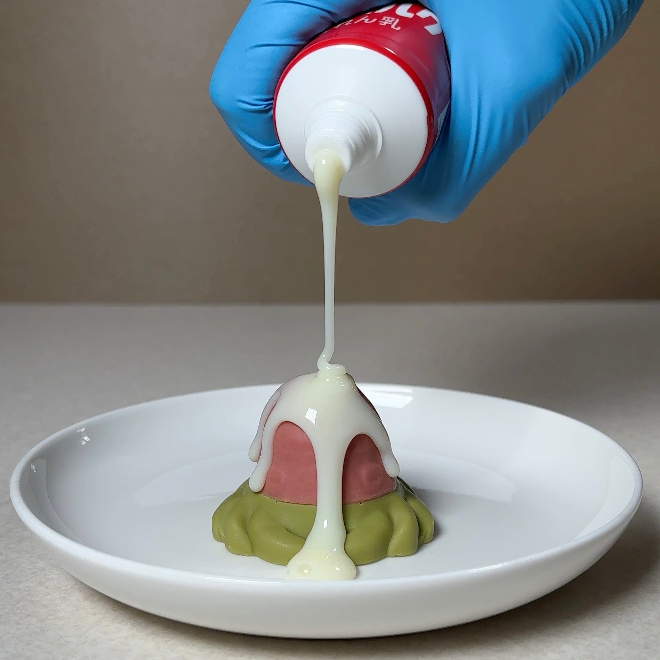 イチゴメンダコ – Qrazy Chocolate