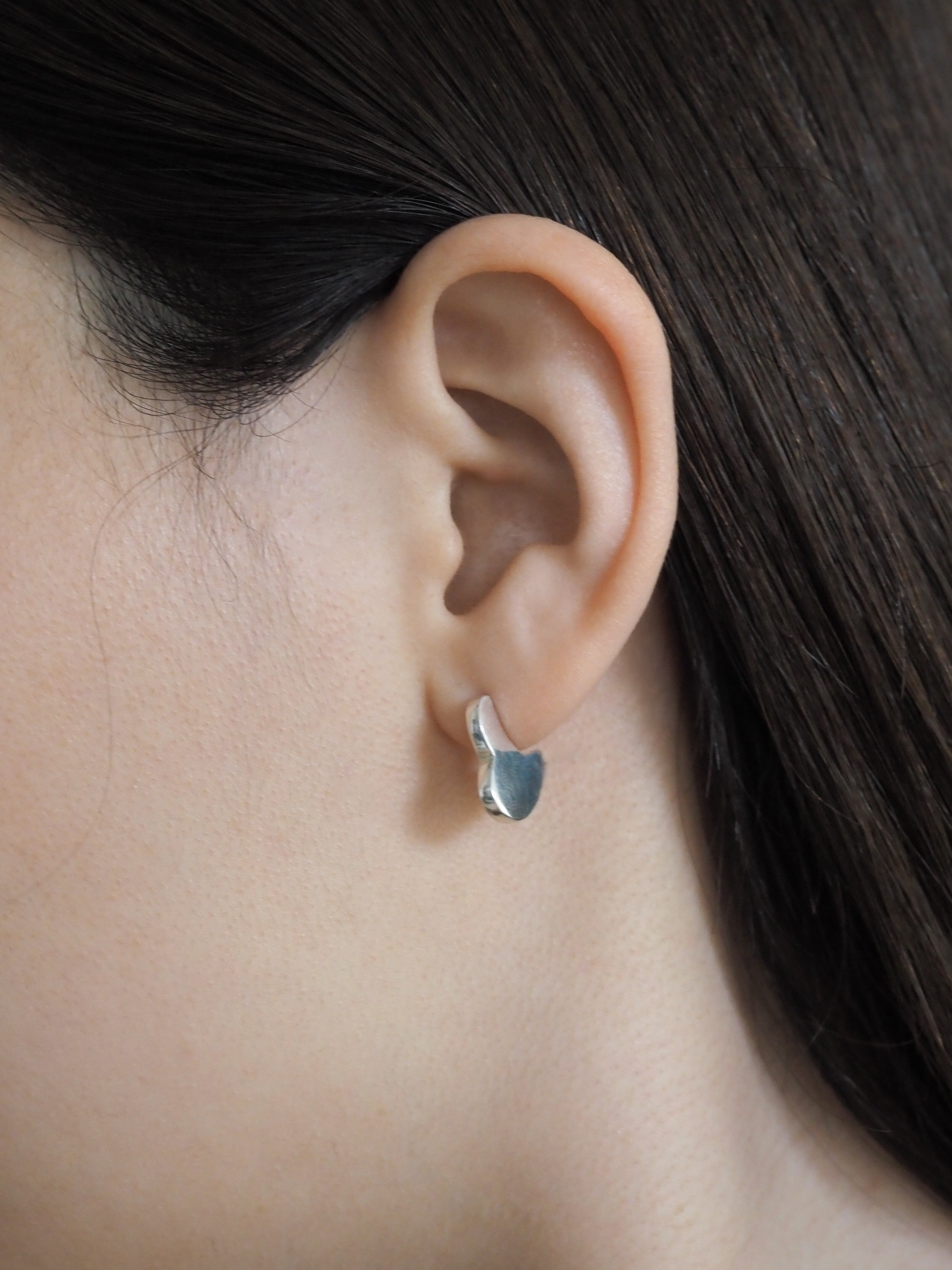 Heart In Hiding Pierce / Silver · Gakh