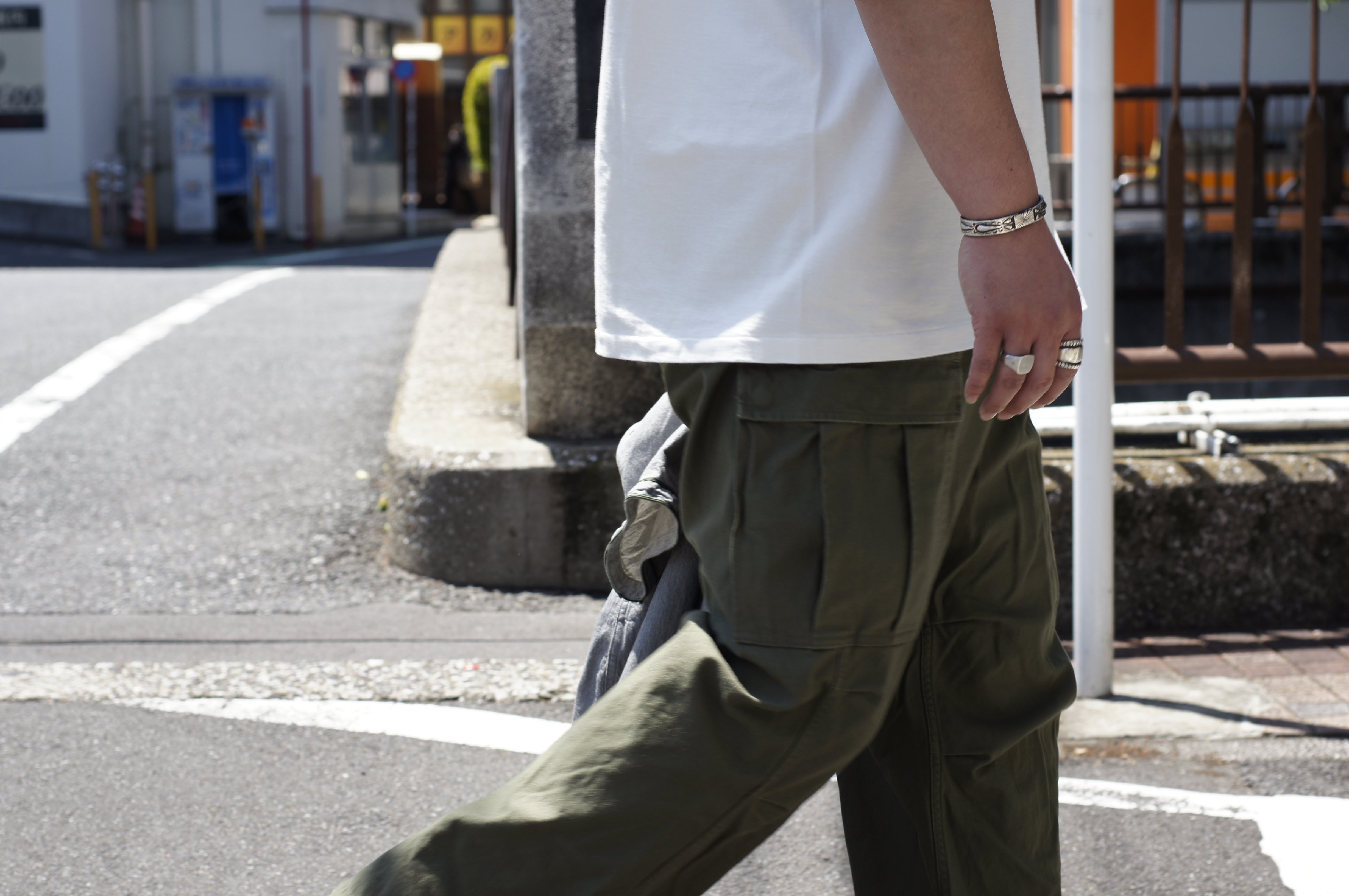 原点回帰》ARMY CARGO PANT – ナイジェル・ケーボン オンラインストア