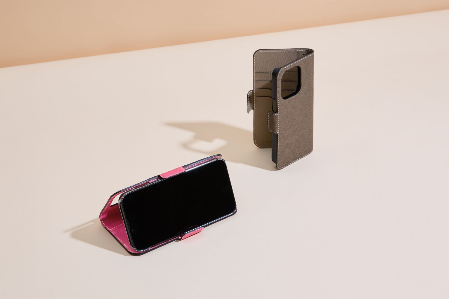 新作】スタンドダイアリーケース(iPhone 14シリーズ対応)