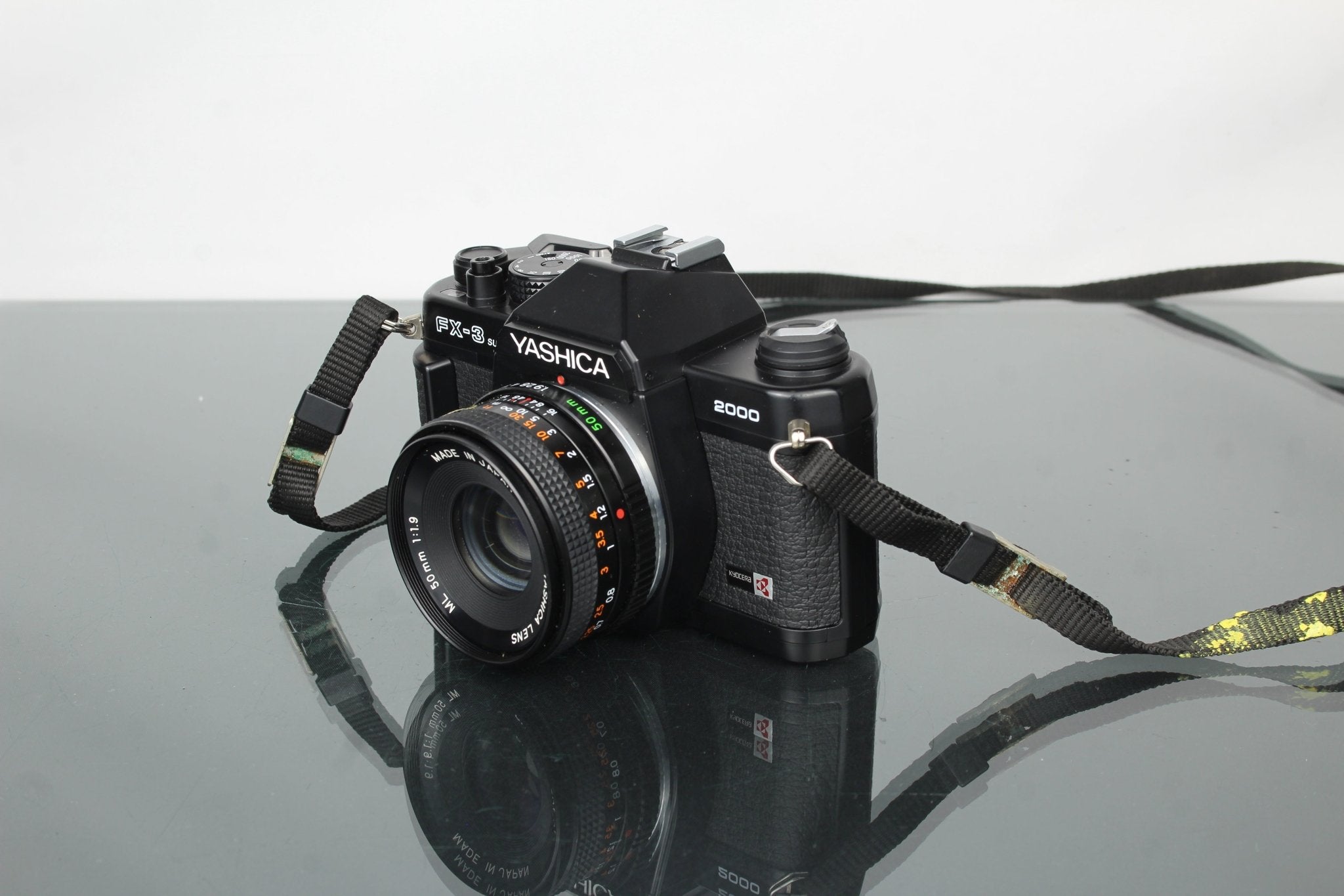 Yashica FX-3 Super 2000 Review: 50mm f/1.9 ML Kit Guide – Dutch|Thrift