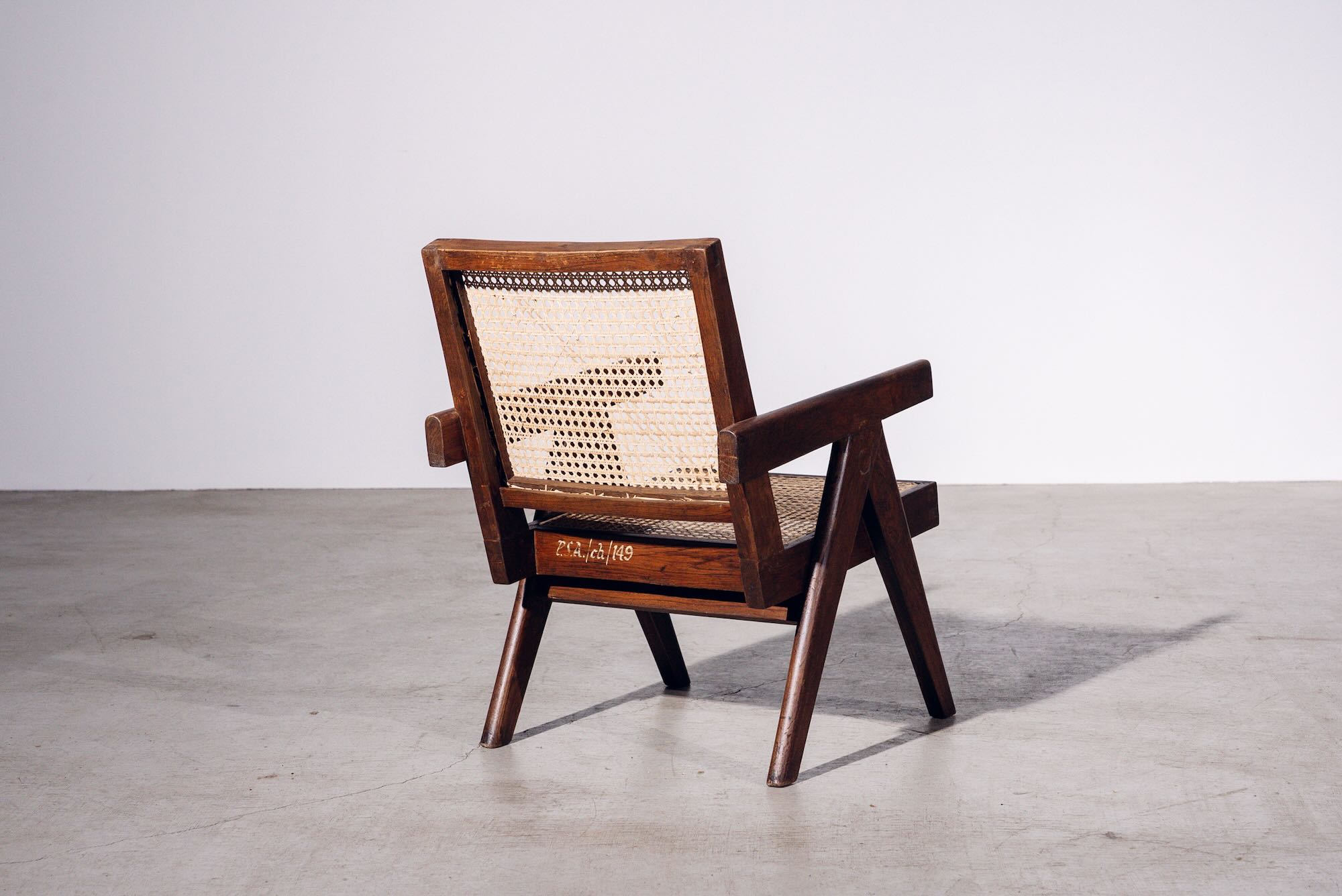 Pierre Jeanneret (ピエール・ジャンヌレ) | Easy Chair | Gallery Attic