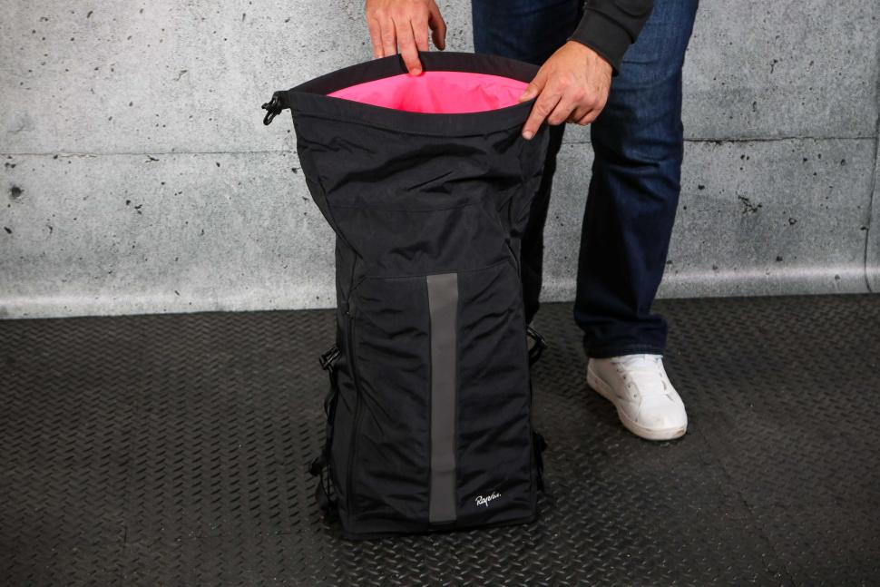 Rapha Backpack 20L - Cycling News | Bike Reviews | road.cc