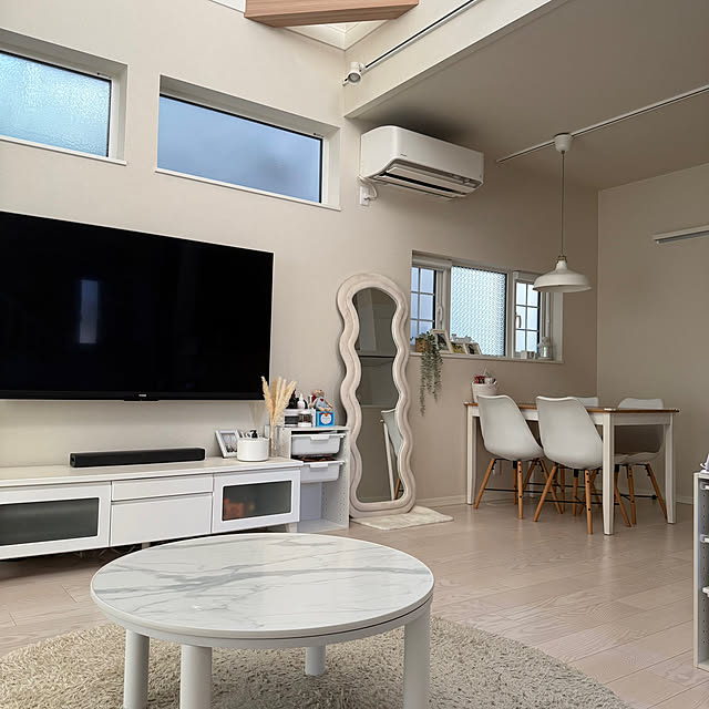 ニトリ 大理石調テーブルのおすすめ商品とおしゃれな実例 ｜ RoomClip