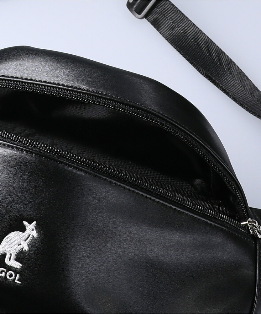 ロゴボディバッグ(ONE SIZE ブラック): ファッション雑貨｜Right-on