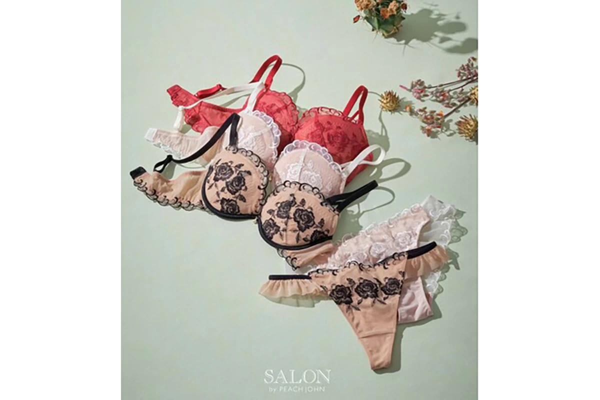 リゾート感あふれる。「SALON by PEACH JOHN」2023サマーコレクション