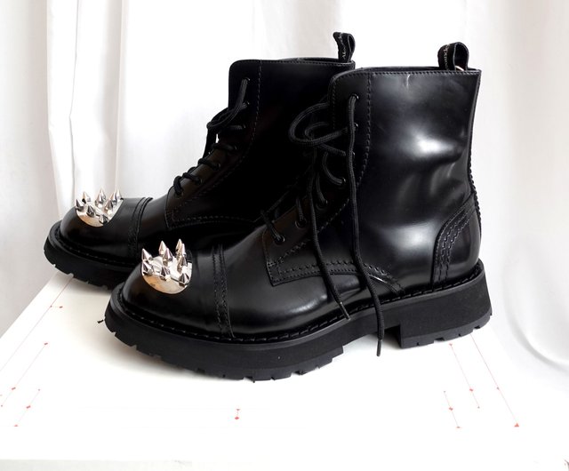 5%OFF】香港 靴サイズ 7 / US サイズ 41 有名ブランド Alexander