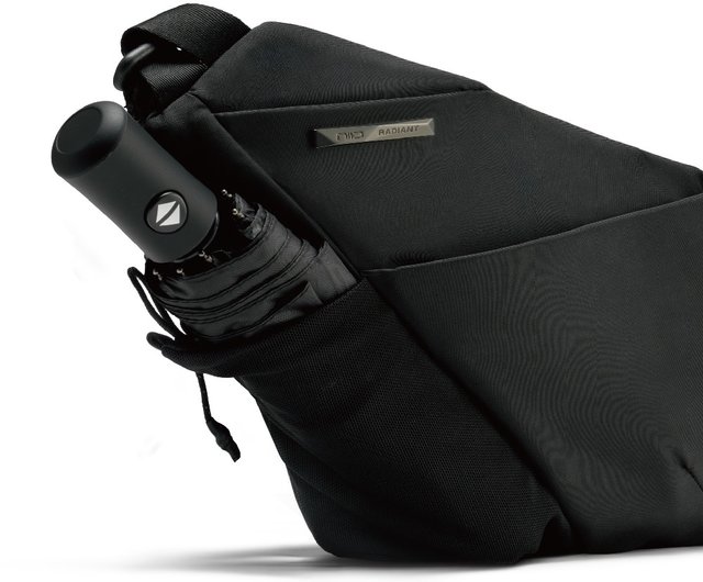 送料無料】台湾 【NIID 公式直営】FINO V 第五世代 スリングバッグ