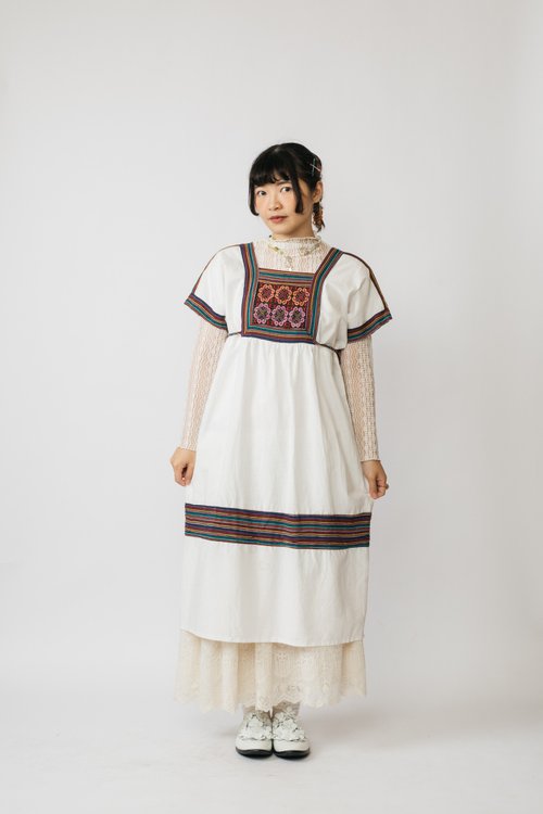 台湾 タイ北部モン族刺繍ワンピース.Embroidery Folk Dress【はつこい