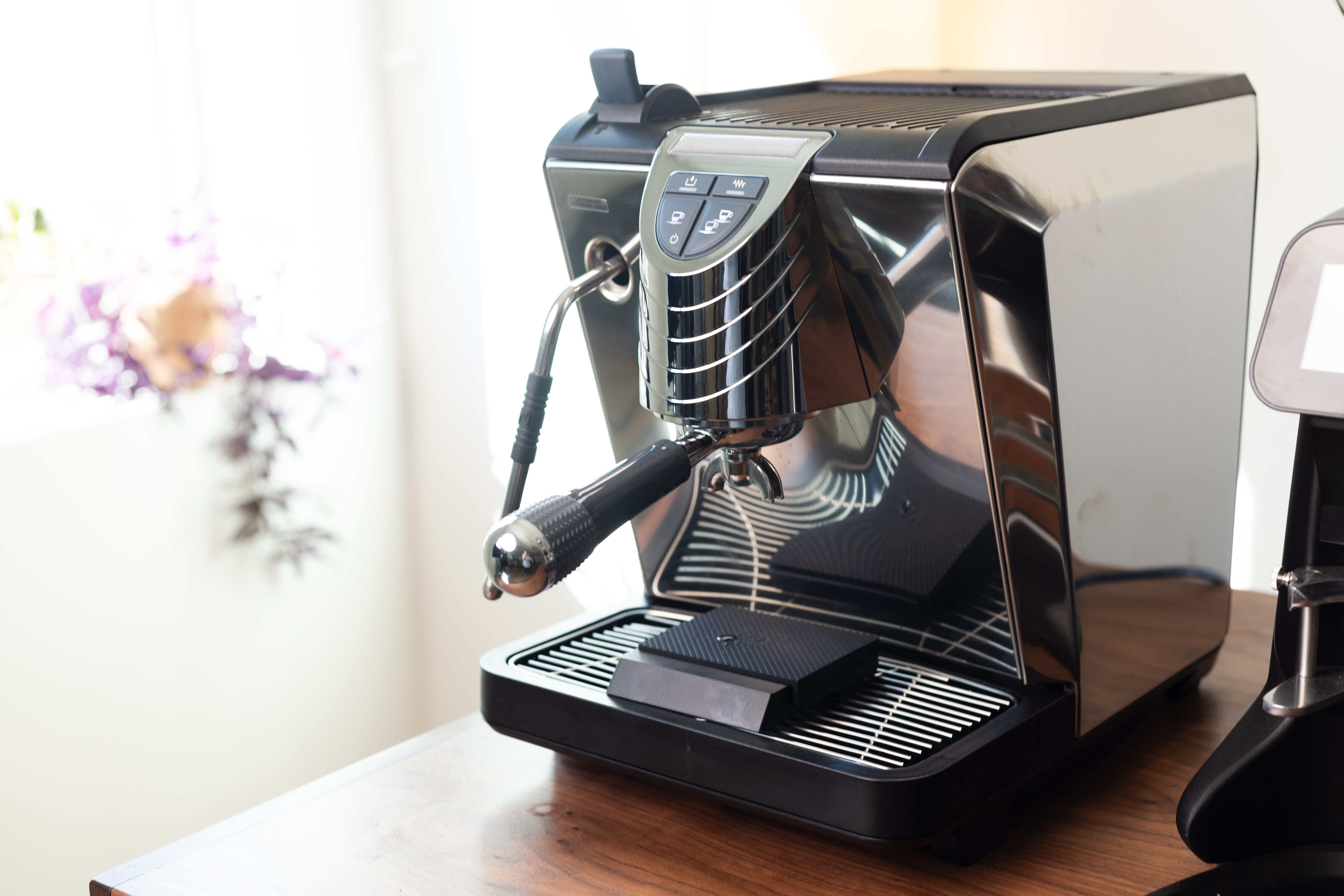 Nuova Simonelli Oscar II Espresso Machine | Prima Coffee