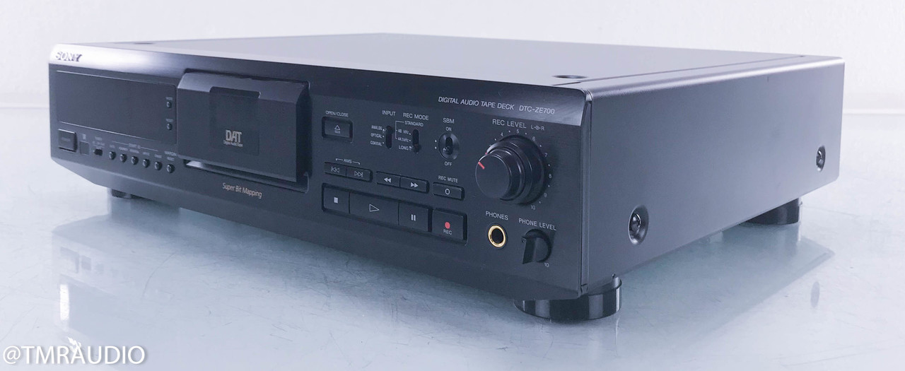 Sony DTC-ZE700 Digital Audio Tape Deck (No Remote)
