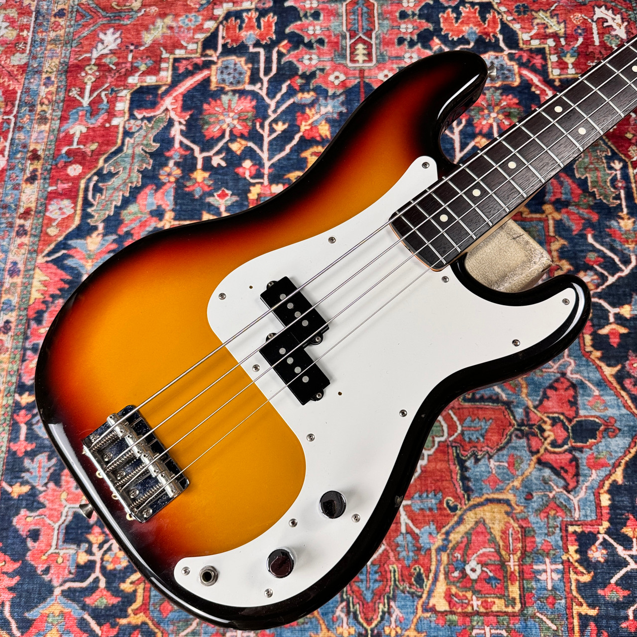 Fender 