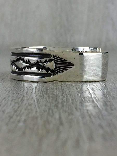 NAVAJO([インディアンジュエリー]ナバホ) / バングル/SILVER/Darin