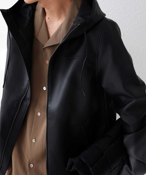 antiqua（アンティカ）の「軽量で丈夫！ラフに着られるヴィ―ガンレザー