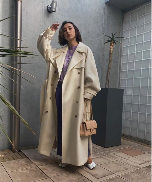 Ameri（アメリ）の「SUPERIOR FLARE TRENCH COAT（トレンチコート