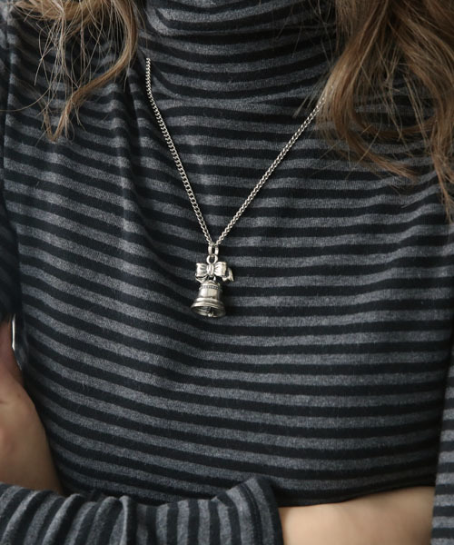 ROYAL ORDER（ロイヤルオーダー）の「HOLIDAY BELL PENDANT