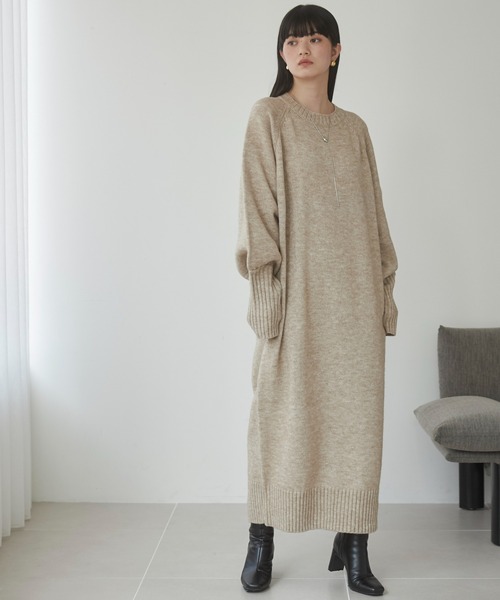 ANGIE（アンジー）の「フィンガーホール マキシニットワンピース