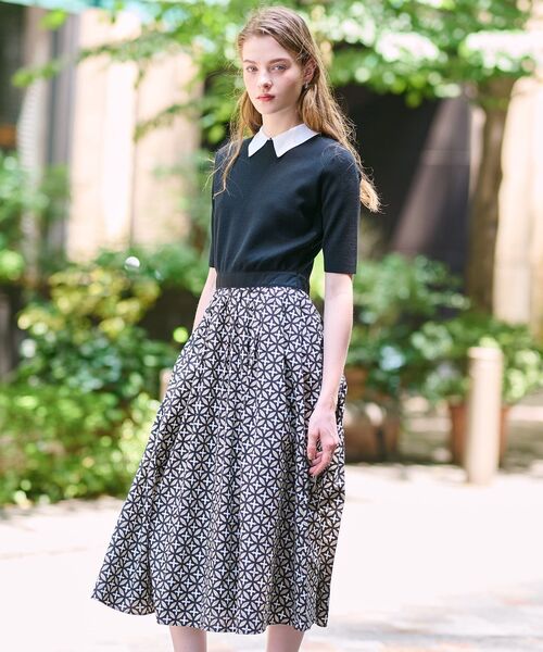 美人百花／モデル美香着用】オーバーラップバイカラーニットコンビ