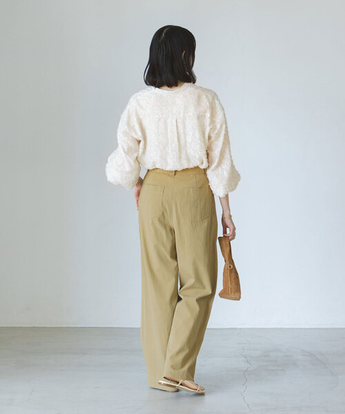 Noble（ノーブル）の「レオパードカットジャガードボーブラウス