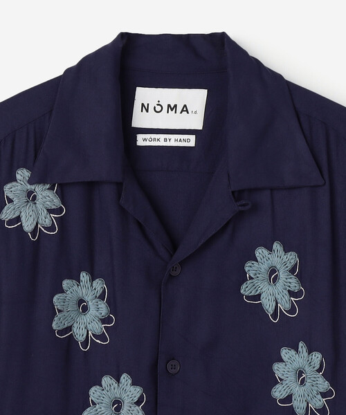 NOMA t.d.（ノーマティーディー）の「NOMA t.d. | 刺繍オープンカラー