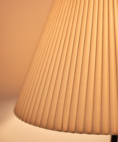WAVY FLOOR LAMP ウェービー フロアランプ（照明）｜journal standard