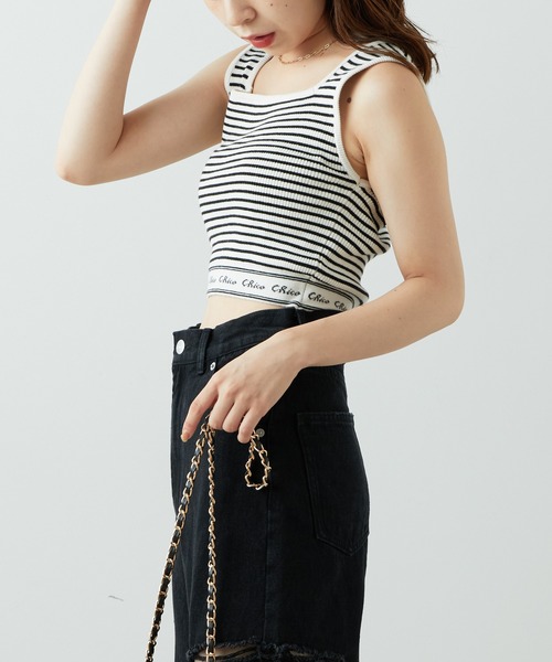 Chico（チコ）の「ショート丈裾ロゴニットタンク（タンクトップ）」 - WEAR