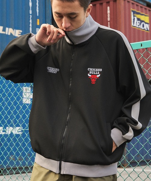 NBA/エヌビーエー 別注 ロゴ刺繍 サイドライン オーバートラック