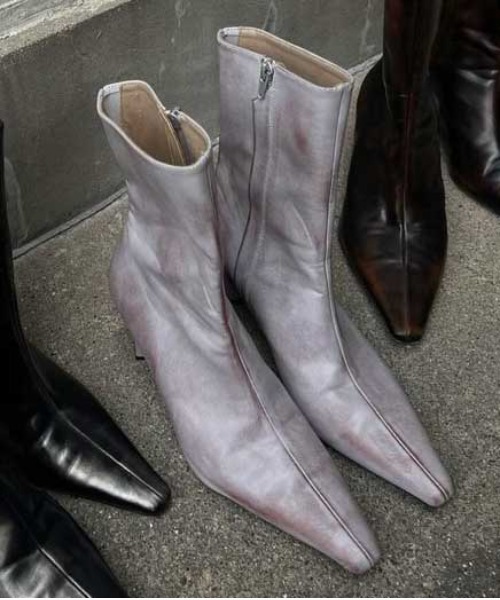 Ameri（アメリ）の「POINTED TOE GRUNGE LIKE BOOTS（ブーツ）」 - WEAR