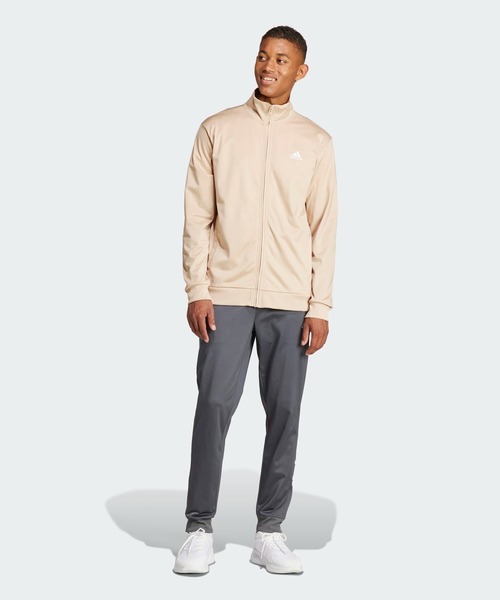 adidas（アディダス）の「リニアロゴ トリコット トラックスーツ