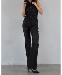 ブーツカット」に該当するブラック/黒色系のレディースファッション