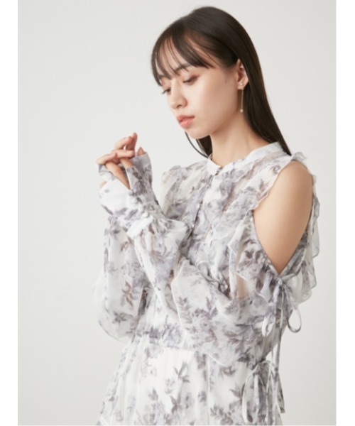 SNIDEL（スナイデル）の「プリントフリルシフォンミニワンピース