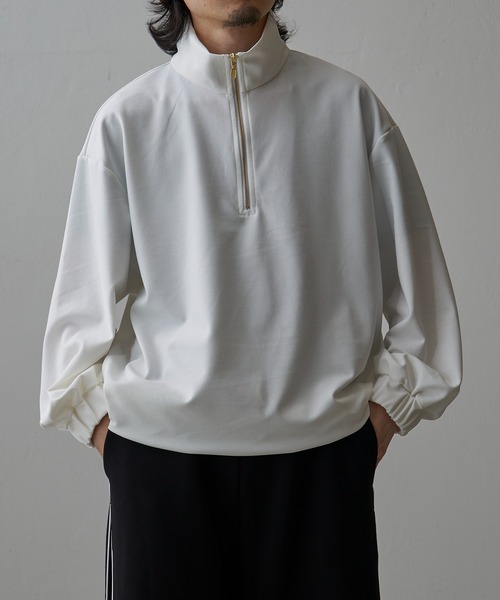 Lui's（ルイス）の「ジョーゼットスタンドハーフZIPカットソー（T