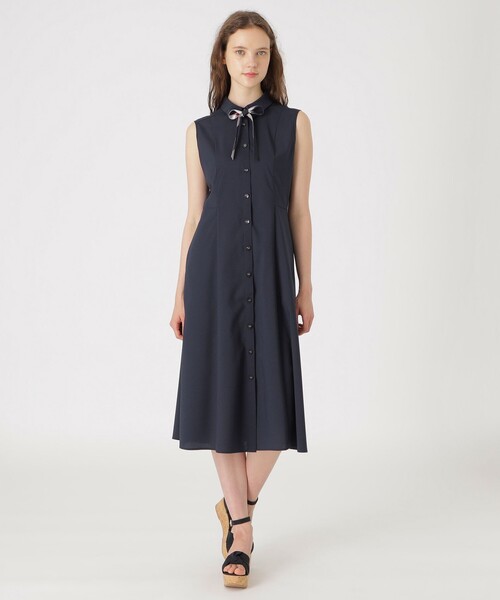 BLUE LABEL CRESTBRIDGE（ブルーレーベルクレストブリッジ）の