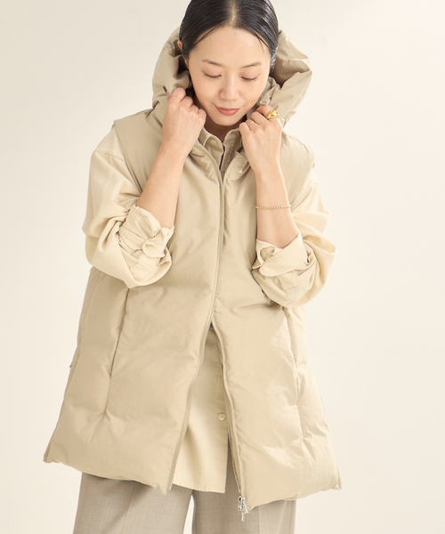 plage（プラージュ）の「HAKUU/ハクウ 別注 MID/L ダウンベスト