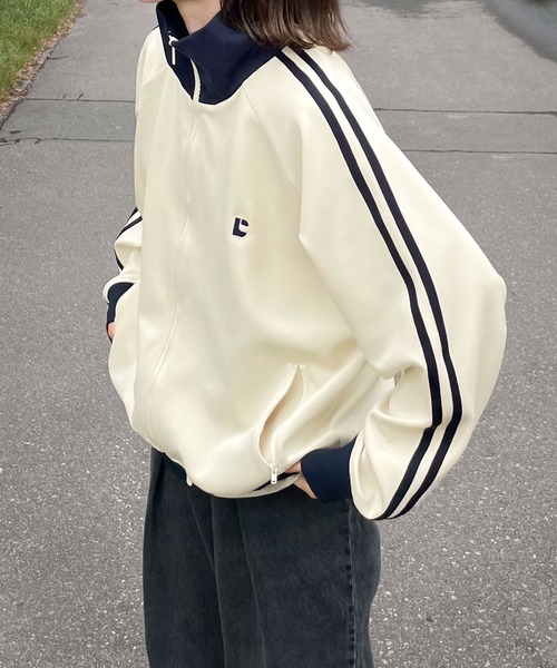 Chillfar（チルファー）の「トラックジャケット（ブルゾン）」 - WEAR