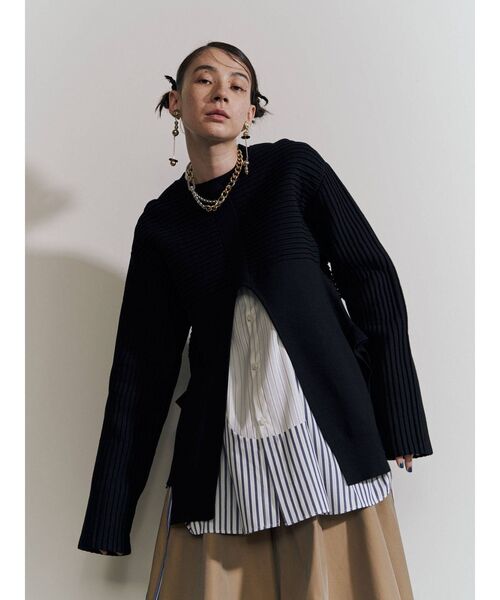 UN3D.（アンスリード）の「ラウンドスリットニットトップ（ニット