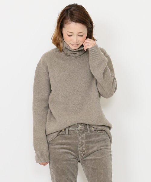 Deuxieme Classe（ドゥーズィエムクラス）の「JADE タートルネック