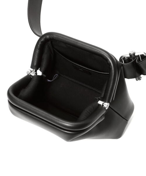 OSOI（オソイ）の「OSOI/オソイ/MINI BROT / BLACK（ショルダーバッグ